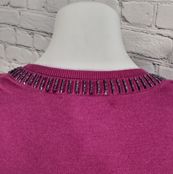 🔴5/$10 Banana Republic magenta knit top - Picture 4 of 6